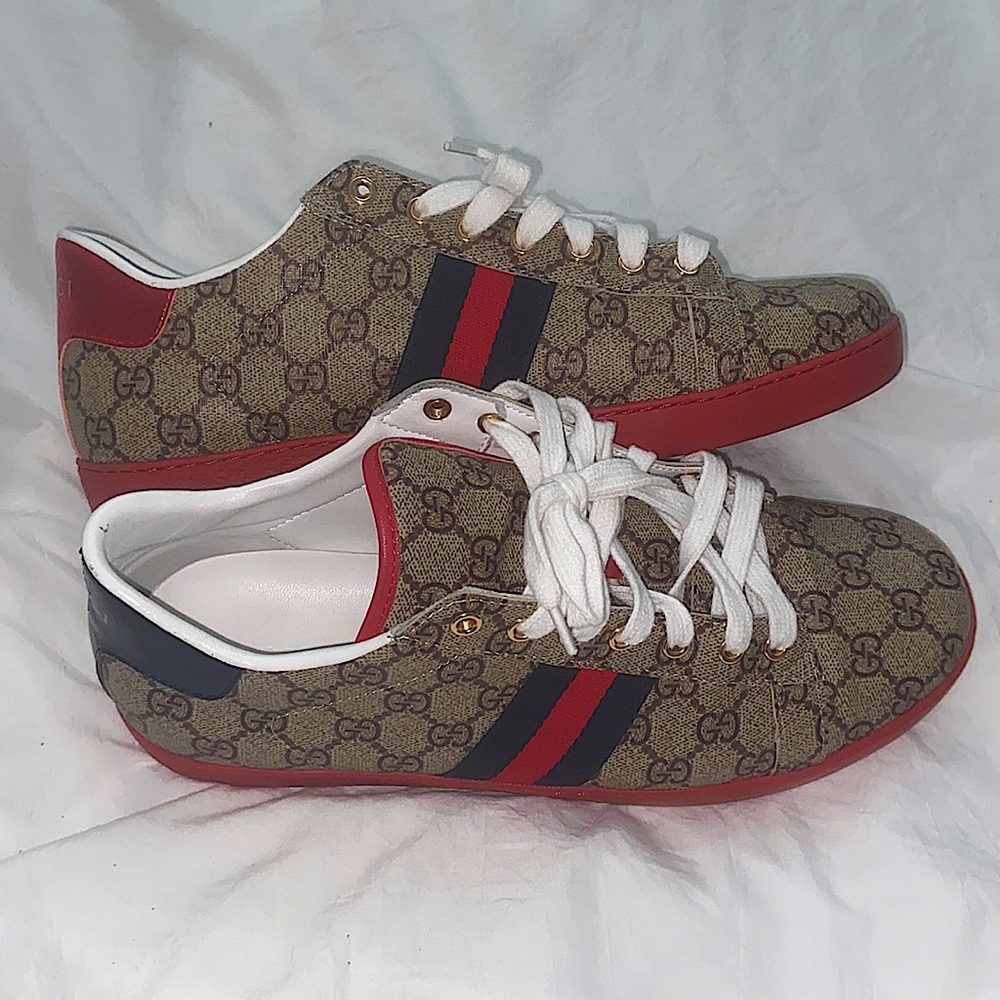 Men’s Gucci Ace Sneakers
